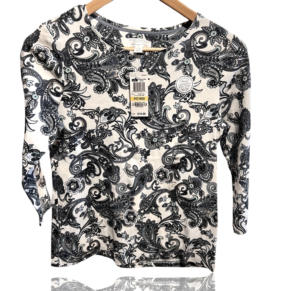 Chapter Club petite medium prima cotton tee w/ 3/4 length sleeve and paisley